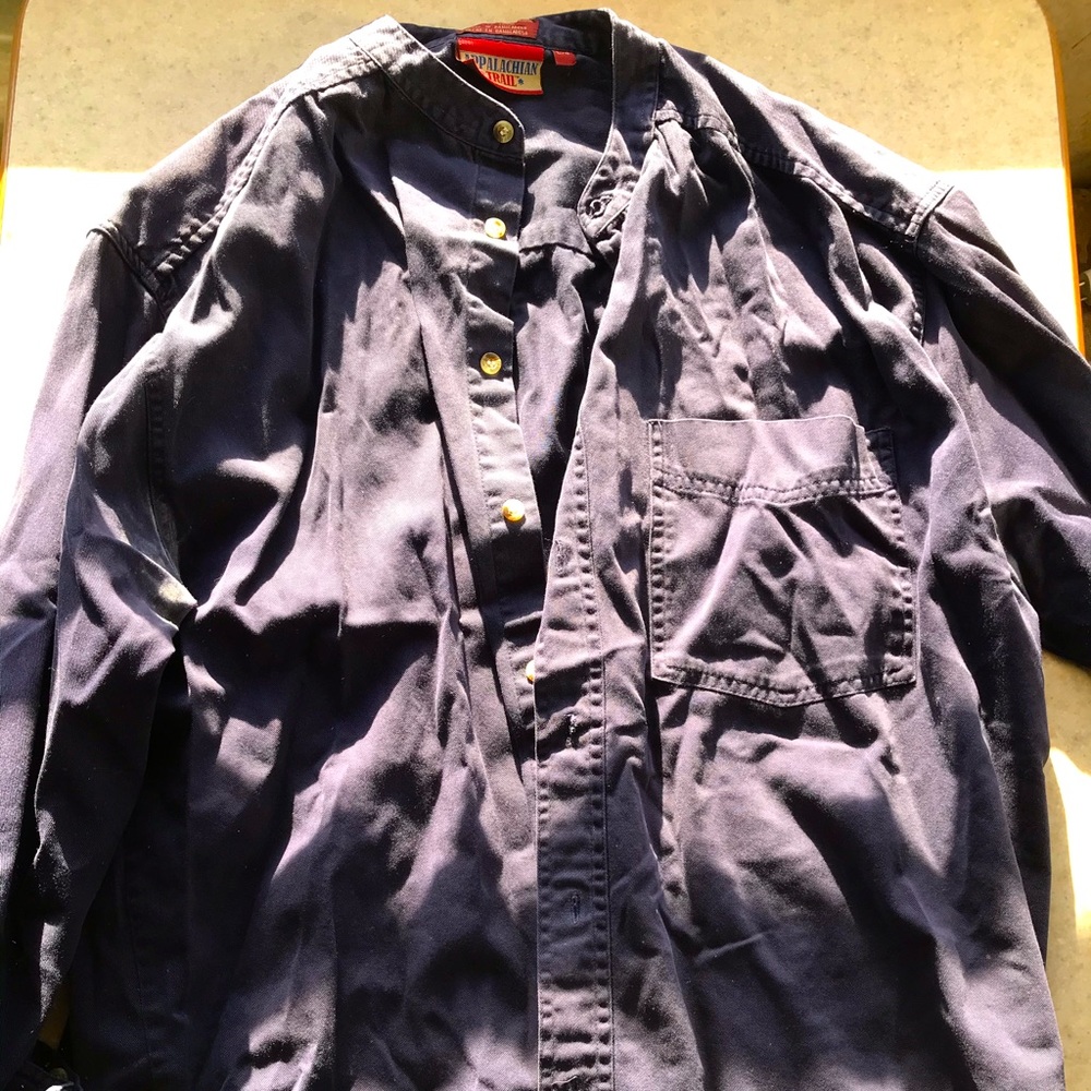 Men’s no collar button down